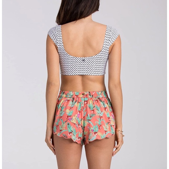 Billabong Beyond Sunrise Elastic Woven Short - Picture 4 of 9